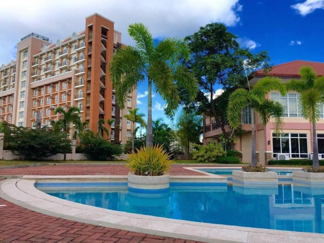 كويزون سيتي Sotogrande Neopolitan Hotel المظهر الخارجي الصورة