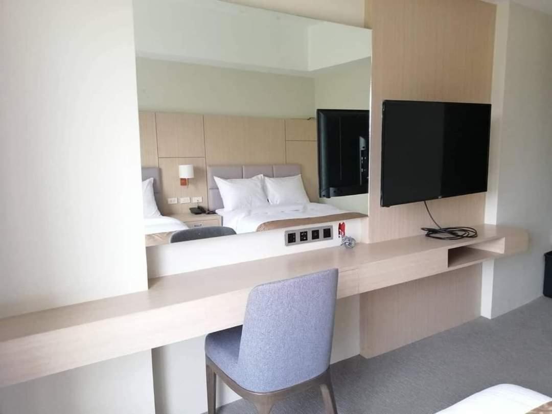 كويزون سيتي Sotogrande Neopolitan Hotel المظهر الخارجي الصورة